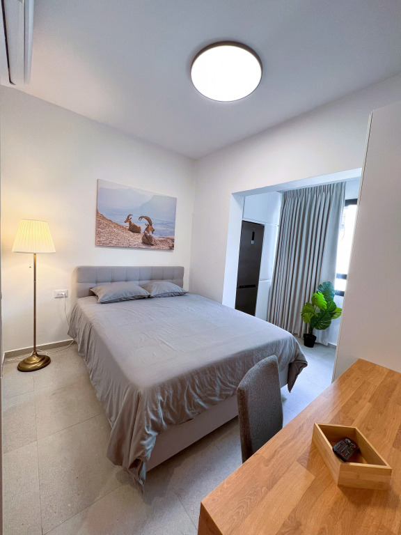 Апартаменты White Door Apartments