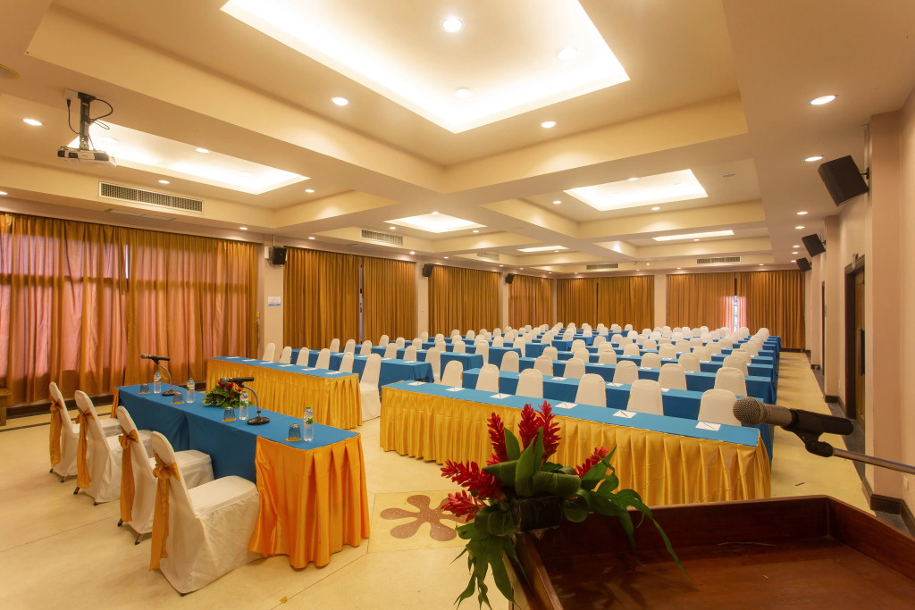 The Fair House Beach Resort & Hotel