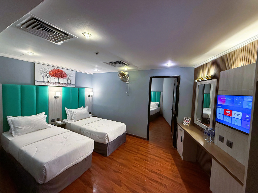 Hafez Hotel Apartments - Al Ras Metro Station
