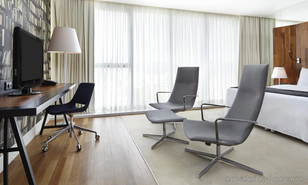 Holiday Inn Тбилиси