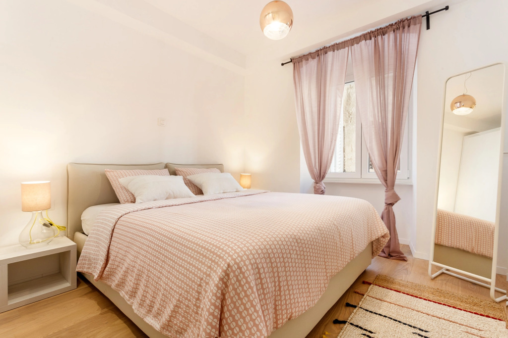 Отель Central Rijeka Apartments