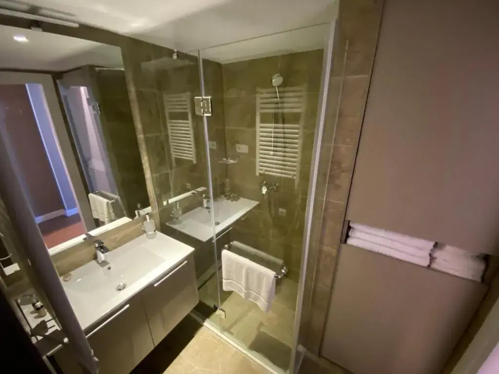 Grand Kral As Suit Hotel