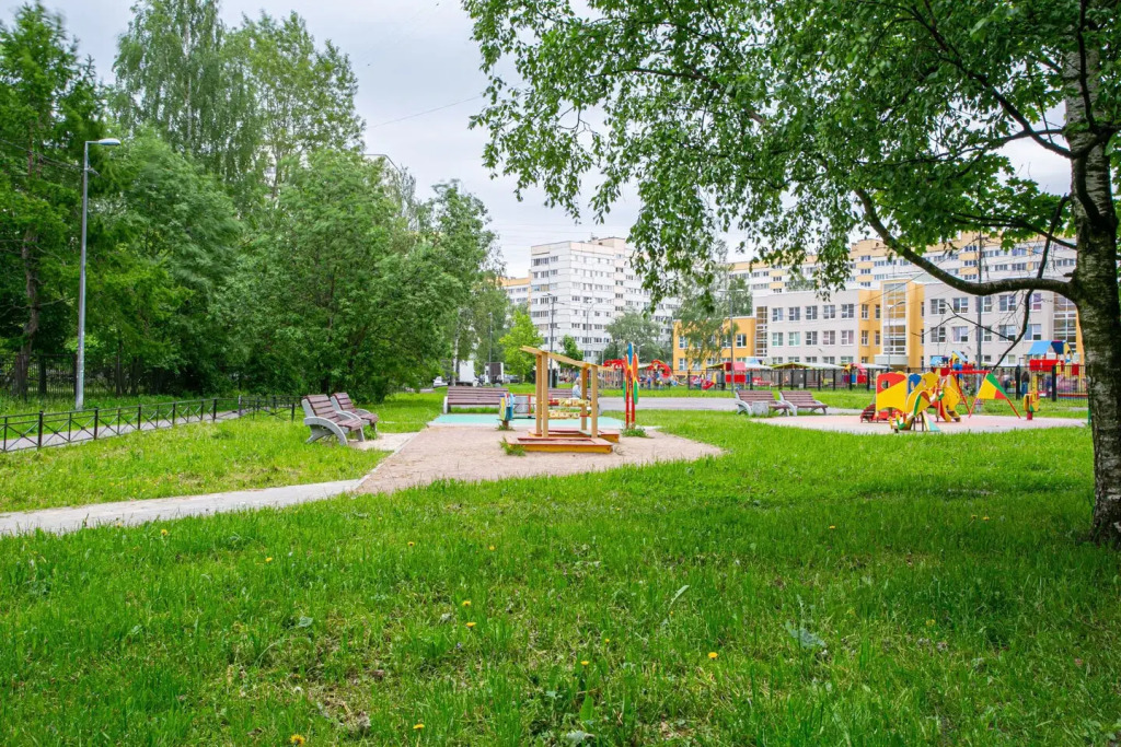 Квартира Современная, просторная рядом метро