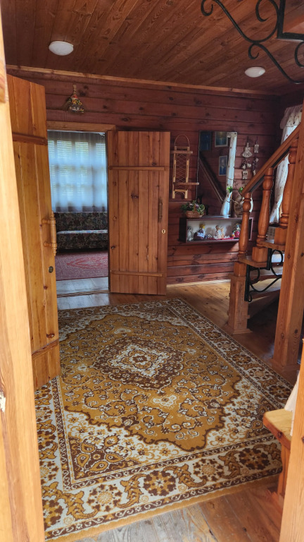 Частный дом Деревянный коттедж