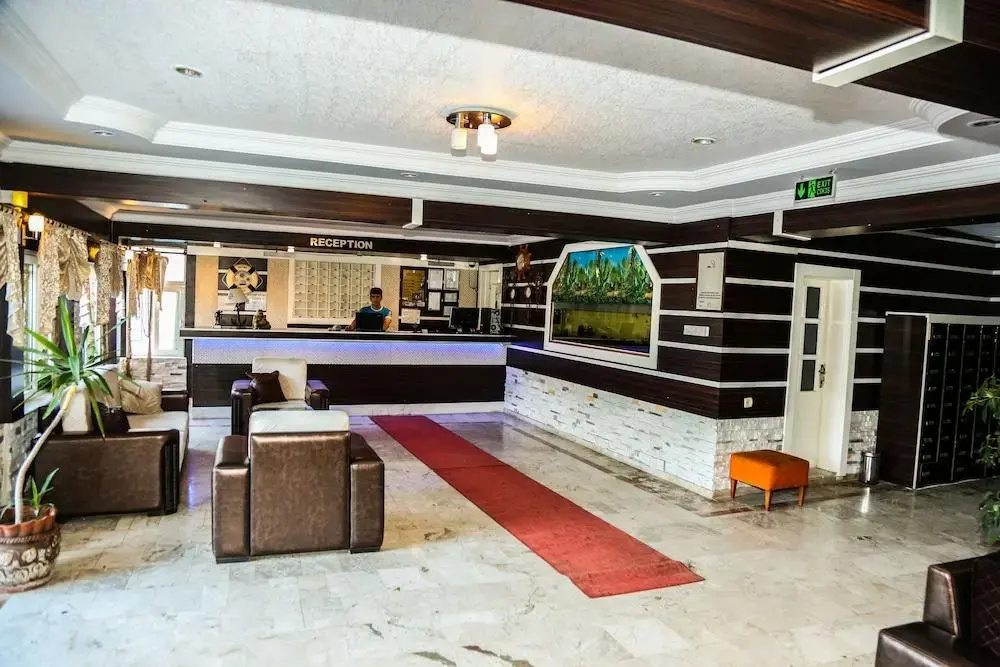 More Hotel