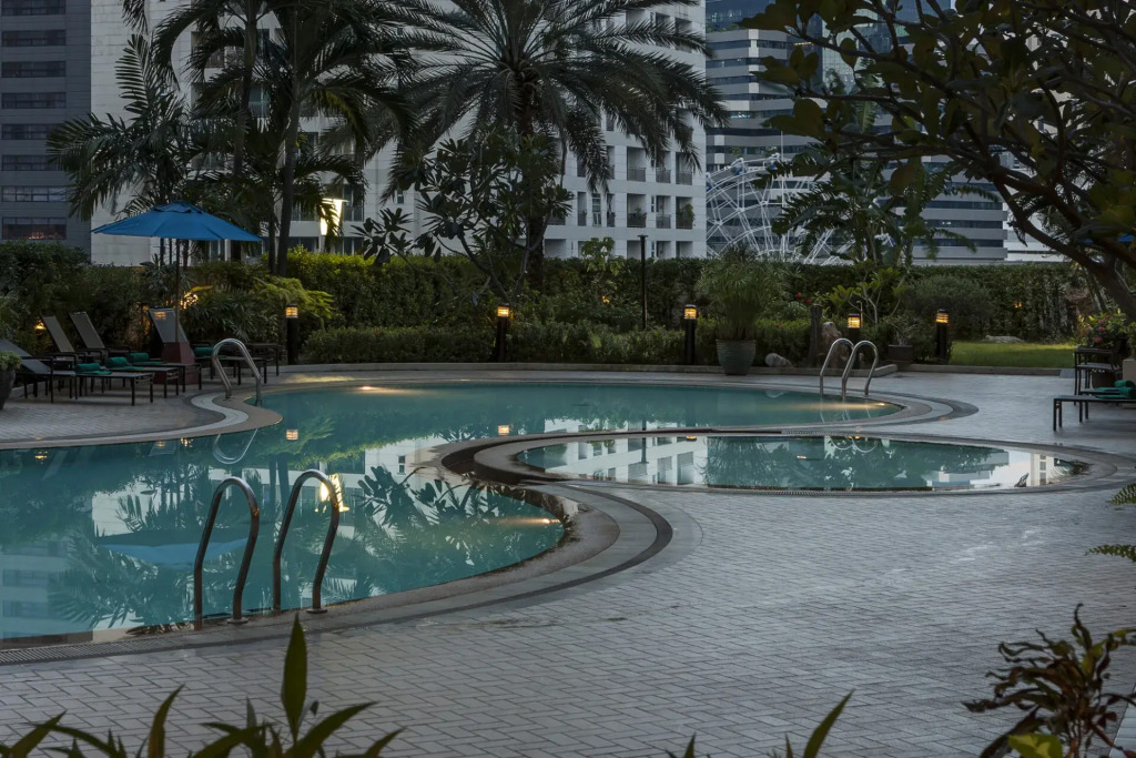 Отель Rembrandt Residences Bangkok