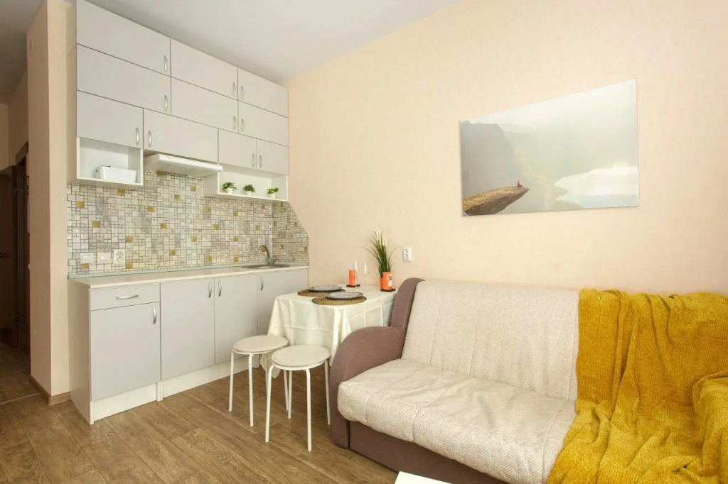 Апартаменты СВЕЖО! Comfort - Студия В Центре С Эркером (9 Этаж)
