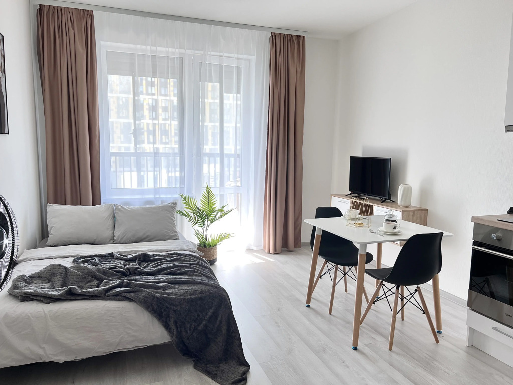 Апартаменты River Side на Октябрьской набережной
