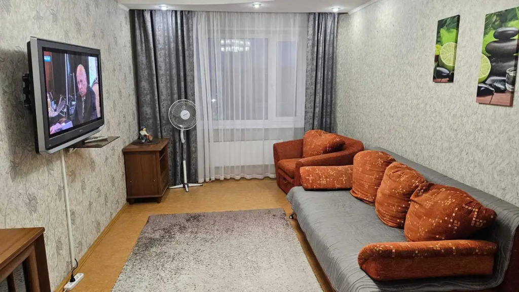 Квартира на Изыскателей 41 кв 36