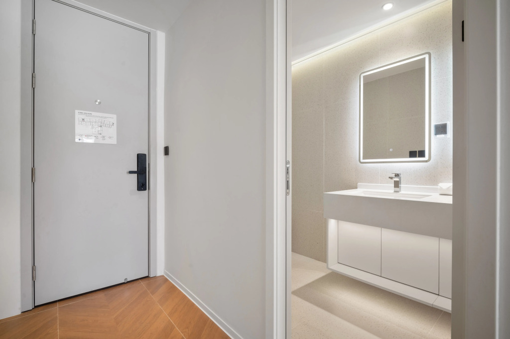 Апартаменты Kora Resort Stylish Beachfront 3-Bedroom 351