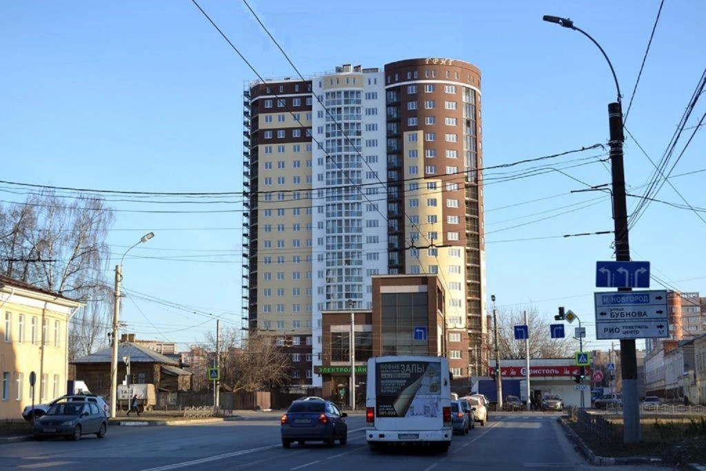 Двухкомнатная квартира сети "PanApartments" с панорамным видом на город