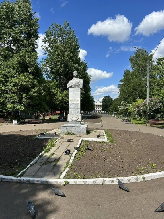 Квартира В тихом центре с видом на парк