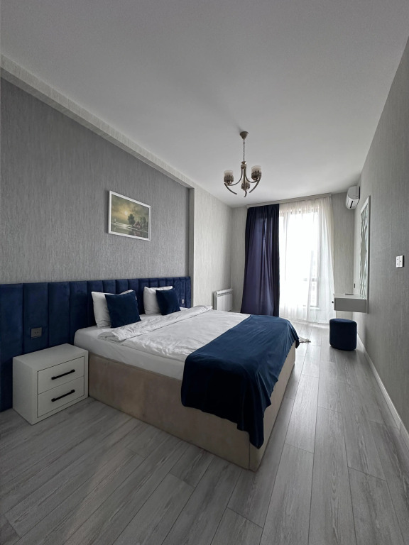 Golden Street Hotel