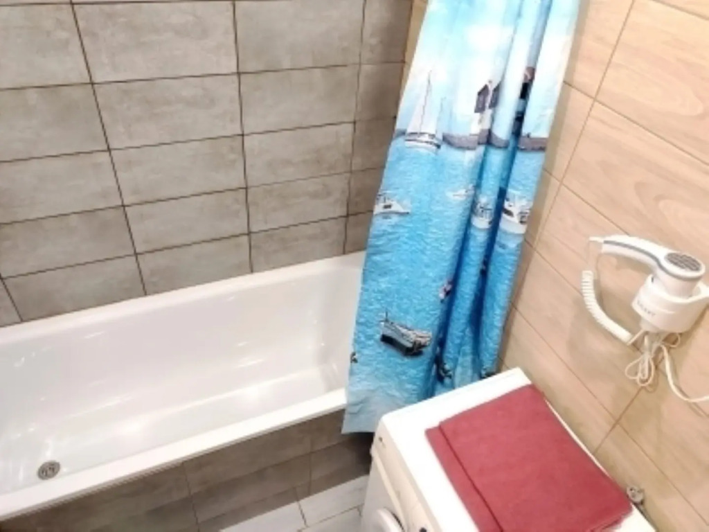 Квартира на Улице Красных Зорь 5А