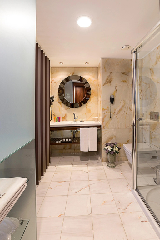 Sura Luxury Milion & Spa