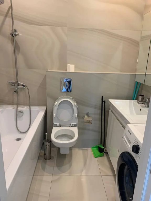 Апартаменты White Palace