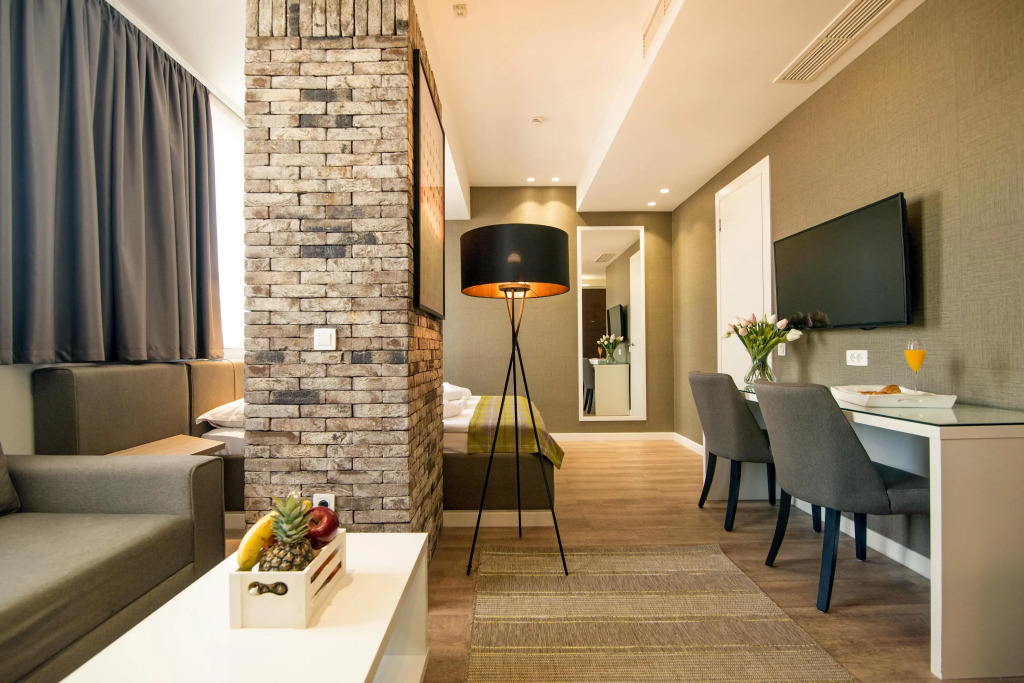 Отель Belgrade Inn