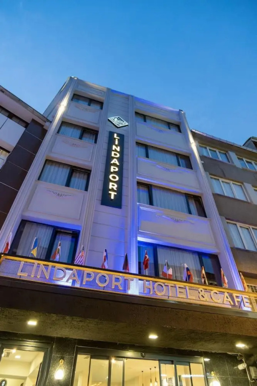 Отель Linda Port Hotel