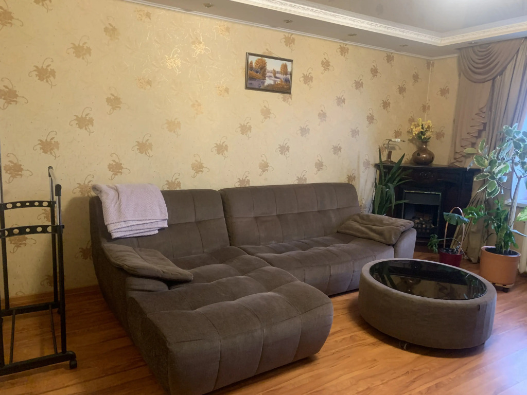 Квартира Трехкомнатная Парус