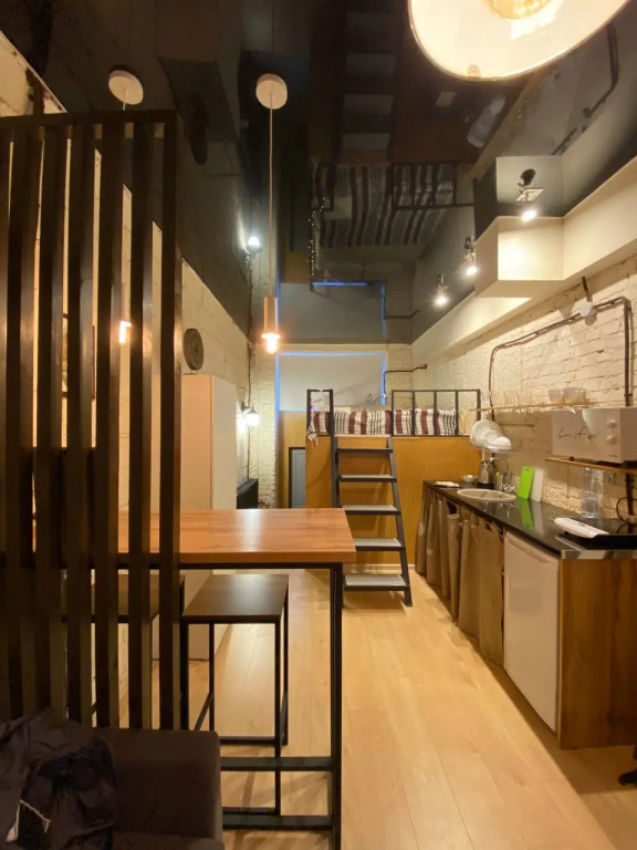 Loft Na Tortseva Apartments