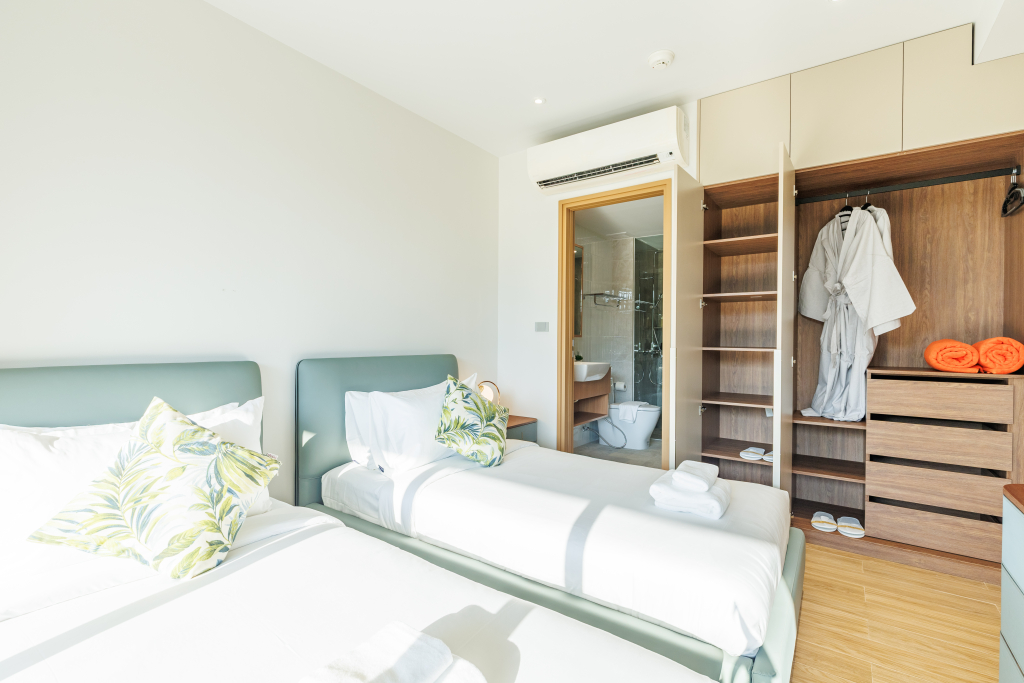 Апартаменты Luxurious 3bd near beachside