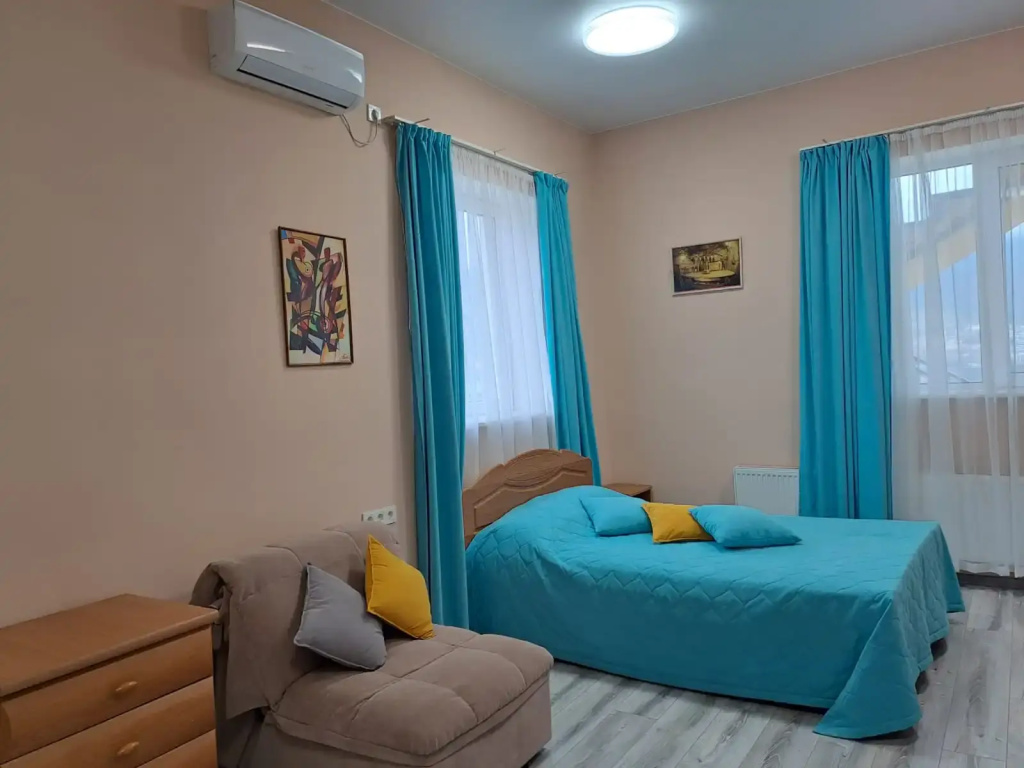 Modern Guest House