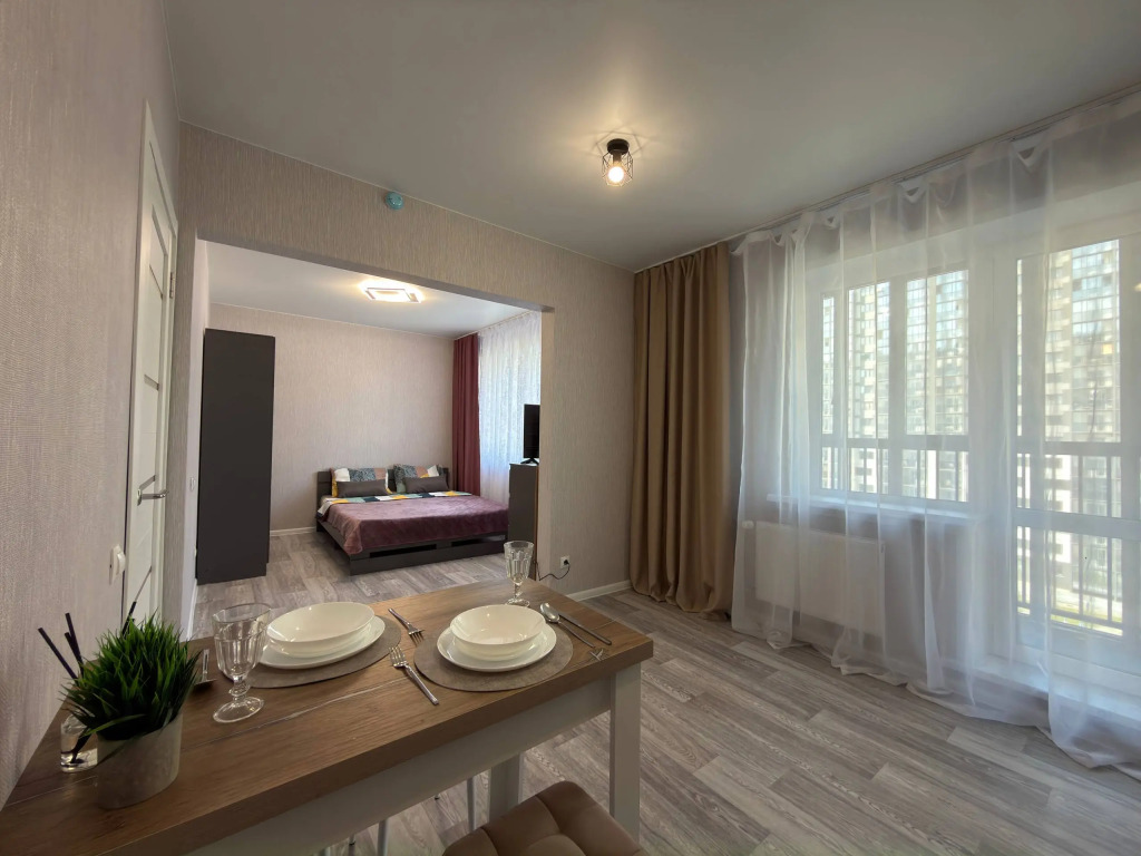 Квартира Home Hotel в ЖК Околица