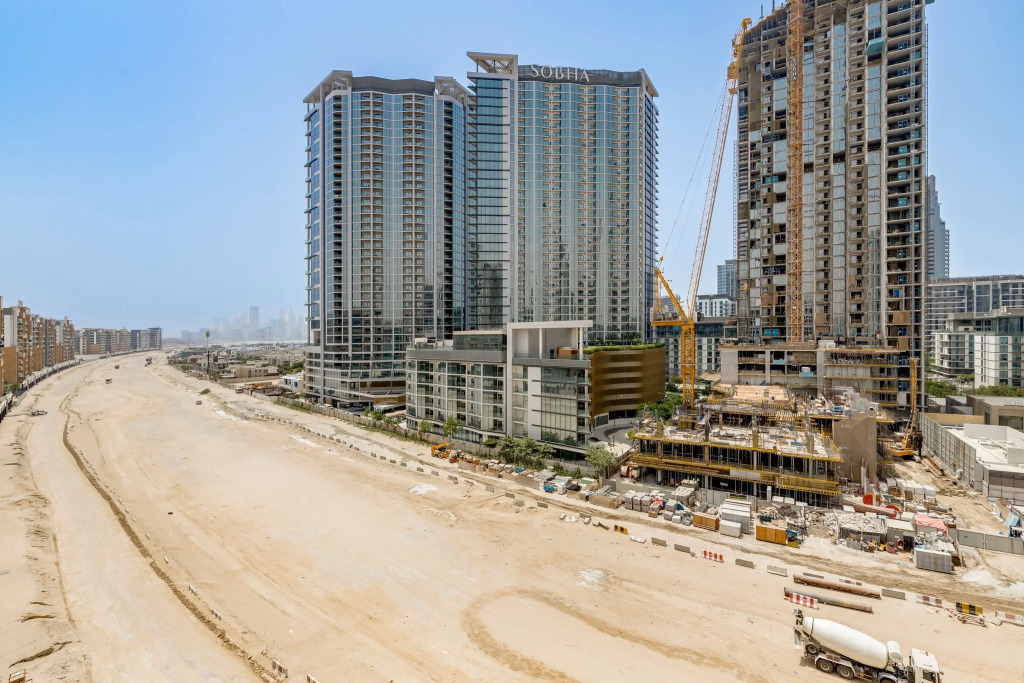 Апарт-отель Globalstay Azizi Riviera 40 Apartments