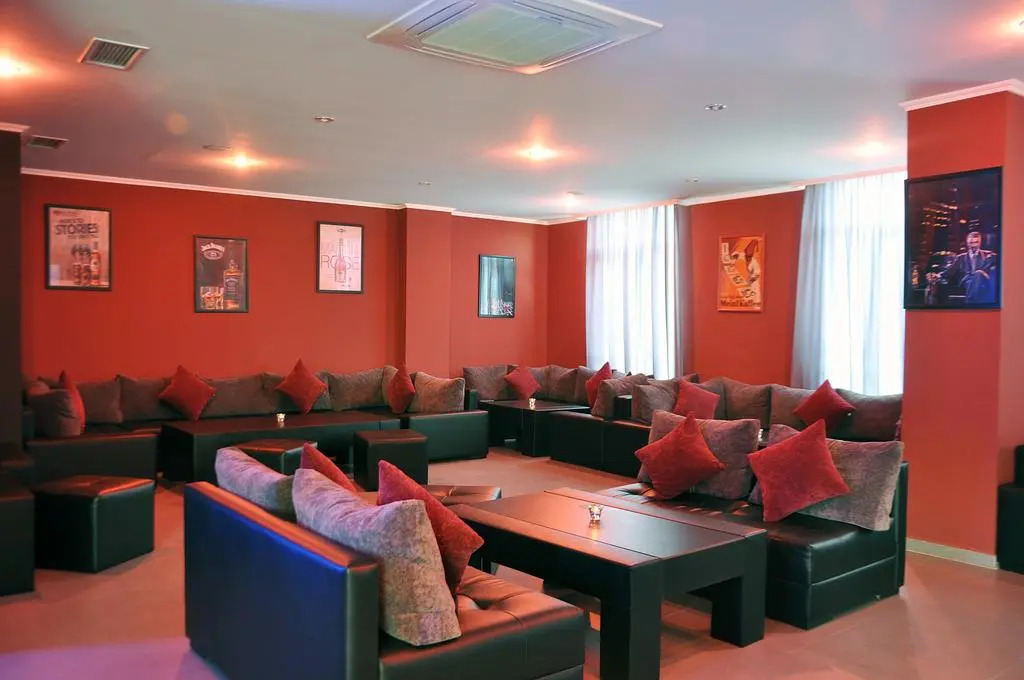 Отель Shine Palace