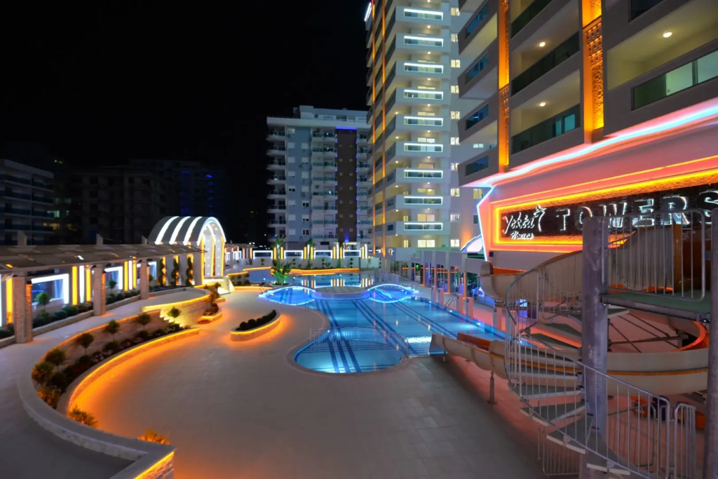 Towers Plaza Apartments