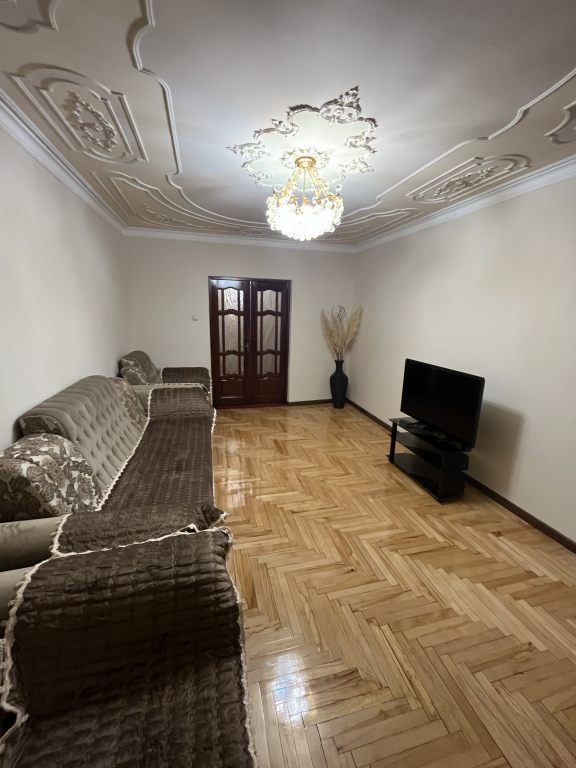 Квартира Трехкомнатная