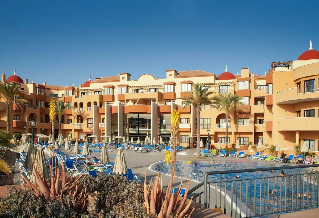 Отель Grand Muthu Golf Plaza Hotel & Spa