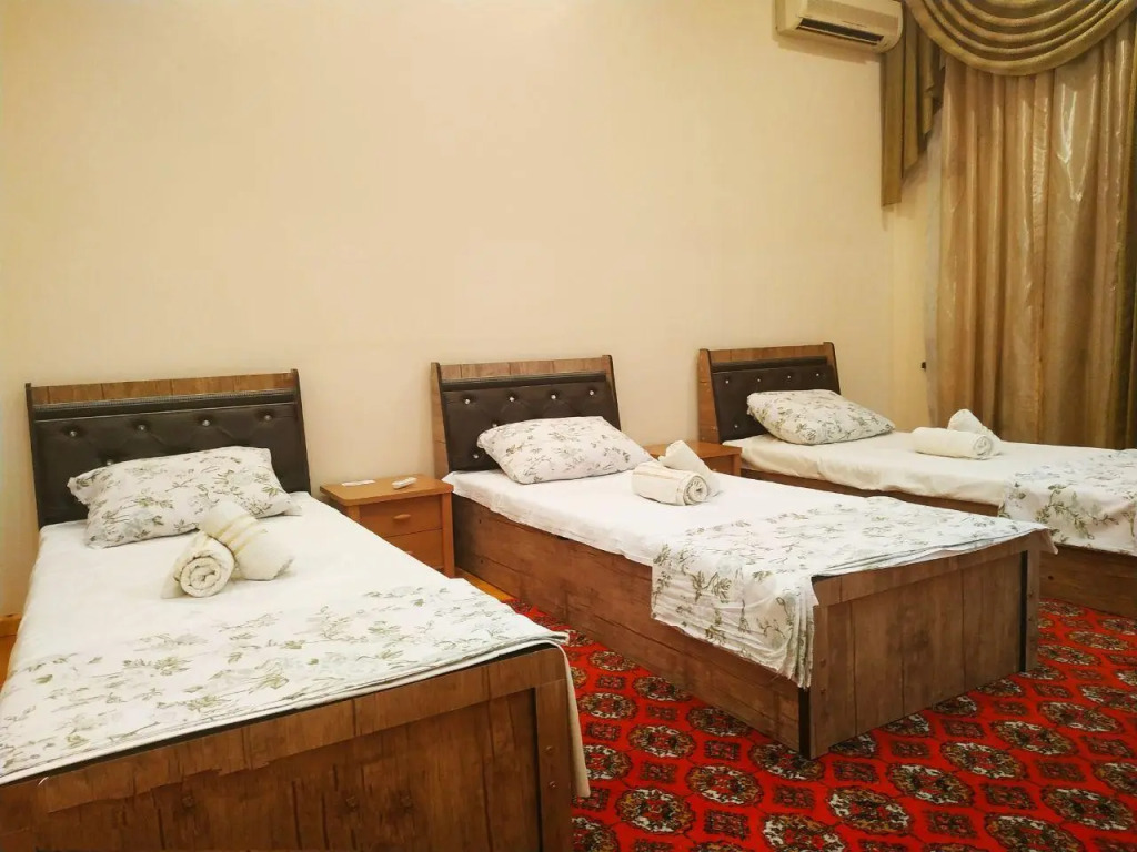 Отель The Oreon Inn