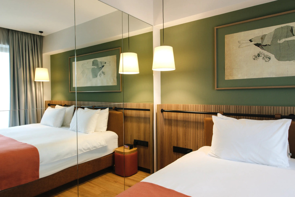 Отель Hotel 21