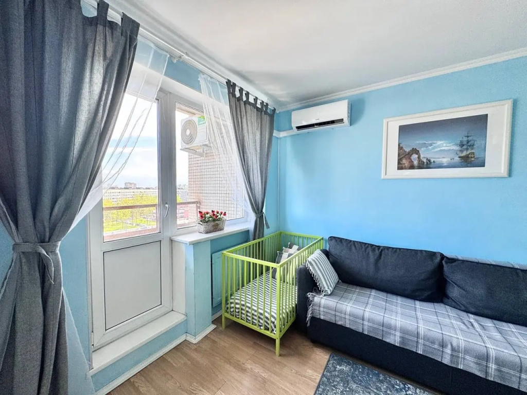 Квартира InRoomSPb на Энгельса 138