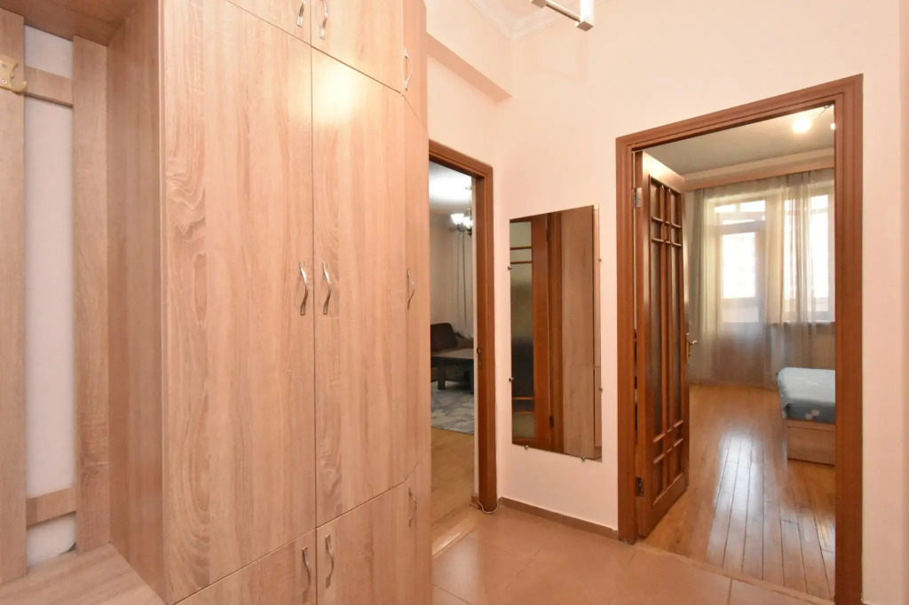 Квартира 3-к в новостройке, улица Аргишти,GL933
