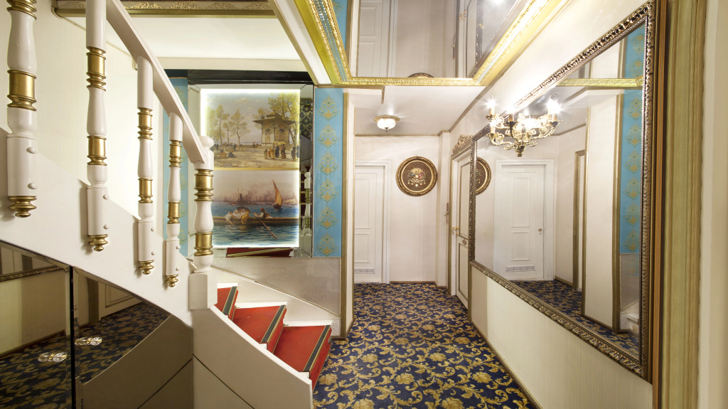 Sultan Tugra Hotel