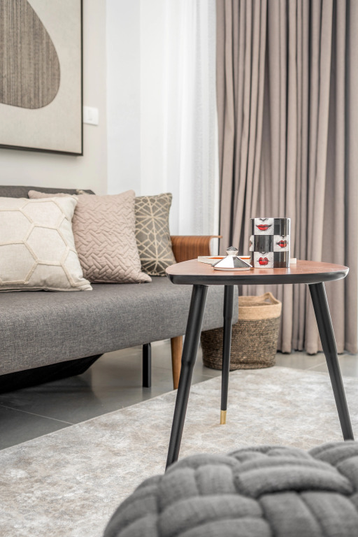 High End & Design with Baconly by FeelHome