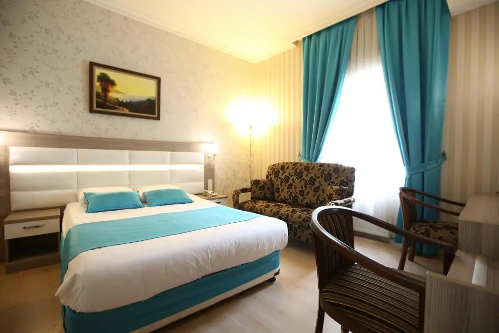 Nil Hotel