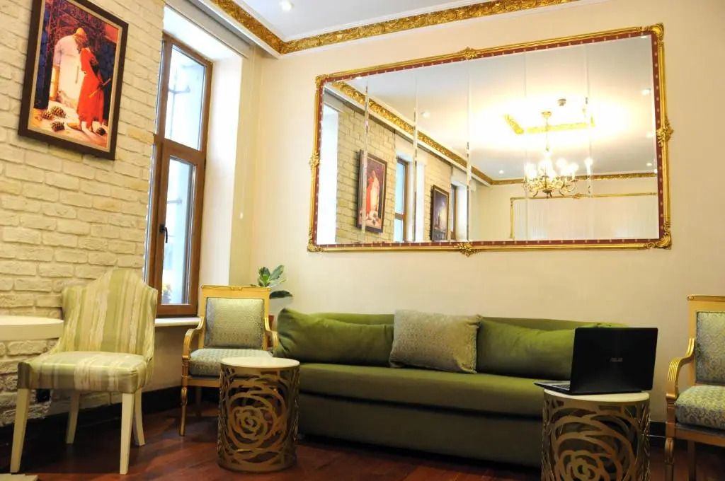 Nil Hotel