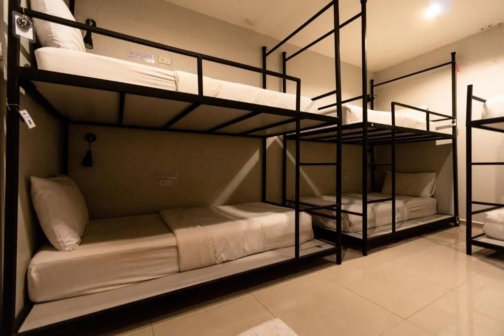 Flamingo Hostel