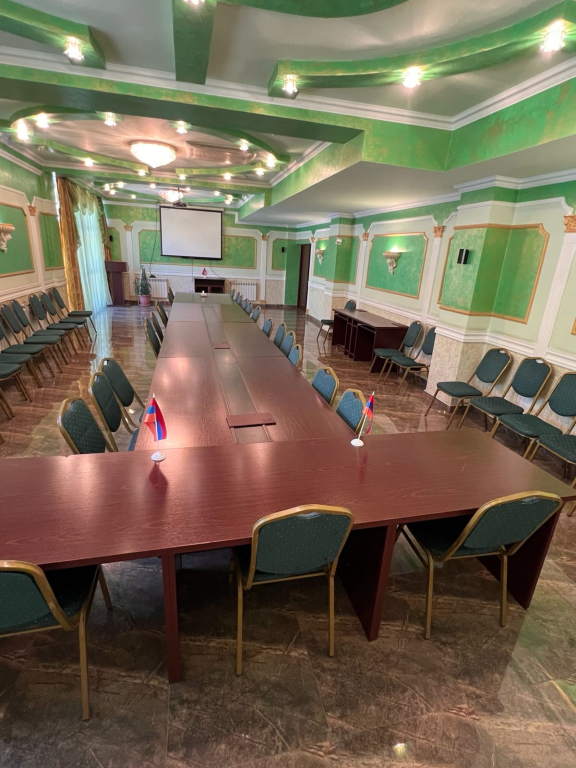 Отель The House Goris