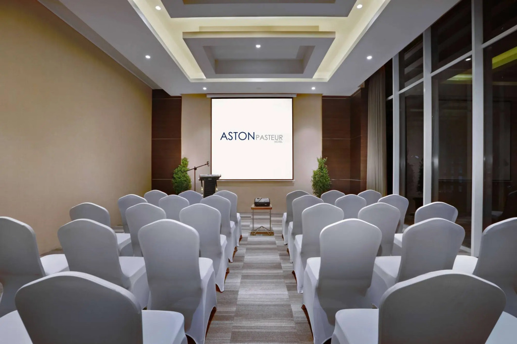 Aston Pasteur Bandung Hotel