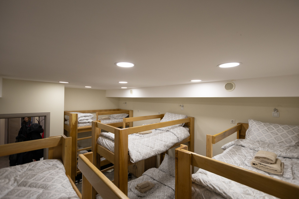 Kenut Metro Hostel