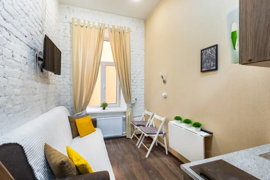 Апартаменты Roomstay Большой 46 Comfort Studio #1