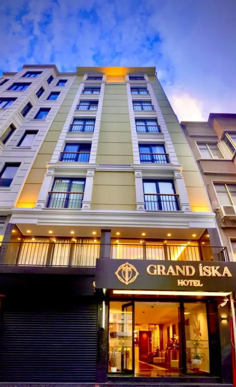 Grand İska Palace