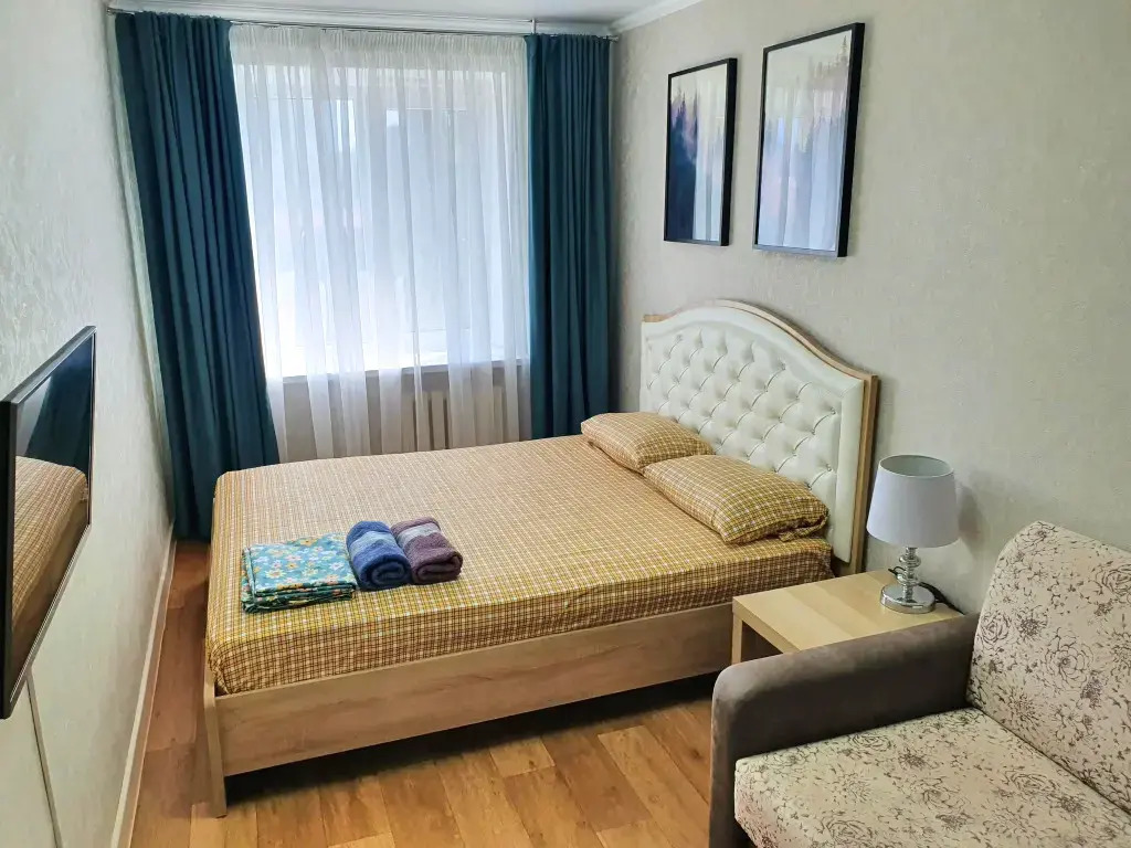 Квартира Виталий HouseRent Двухкомнатная по ул. Мира, 17