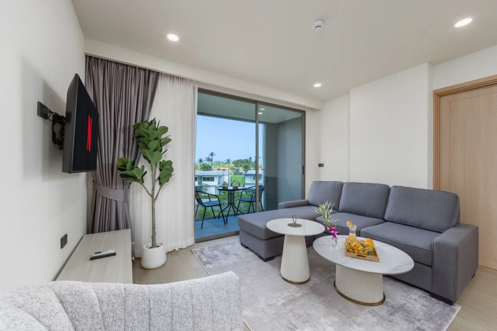 Апарт-отель Apartments Ozone condo by TropicLook