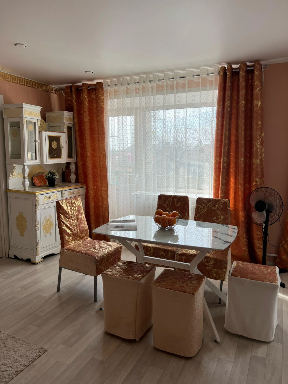 Квартира на Лаврентьева