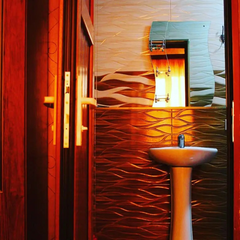 Ingrid Hotel